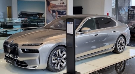 BMW Serije 7 stigao u Hrvatsku, fascinira električna izvedba i7 cijene 206.537 eura