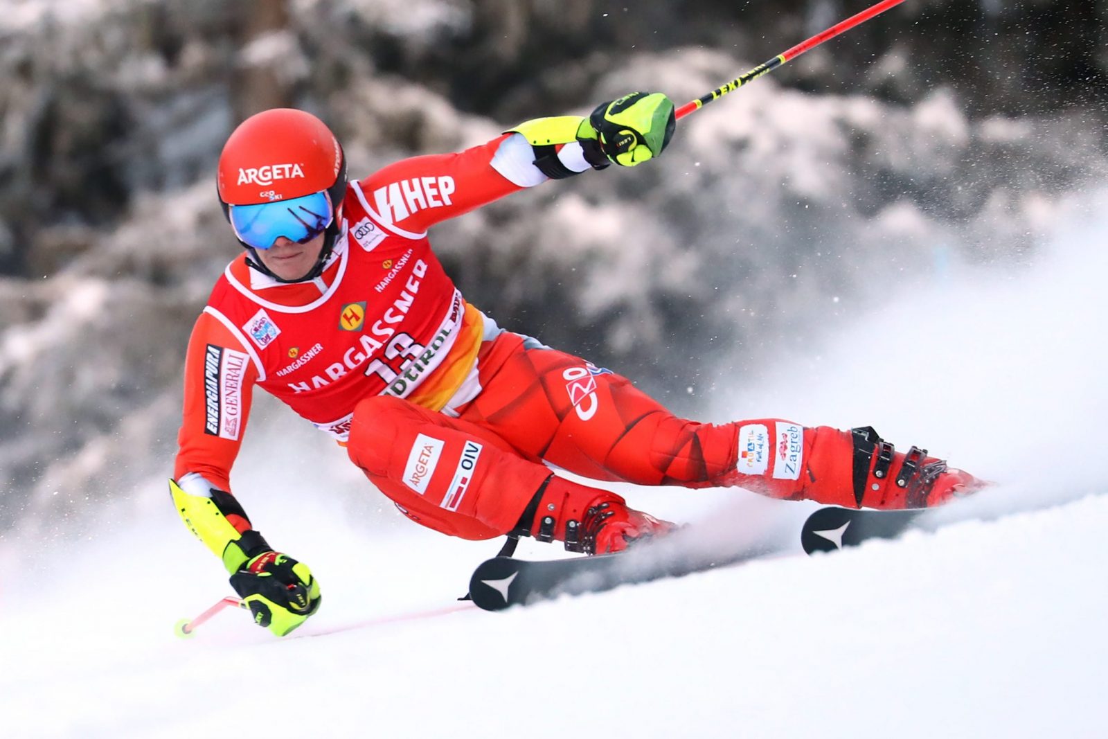 epa10371530 Filip Zubcic of Croatia in action during the Men's Giant Slalom race of the FIS Alpine Skiing World Cup in Alta Badia, Italy, 18 December 2022.  EPA/ANDREA SOLERO