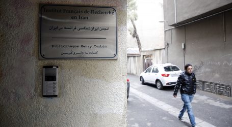Zbog karikatura u Charlie Hebdo iranske vlasti zatvorile francuski institut u Teheranu