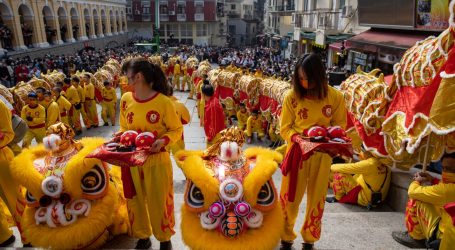 Kinezi dočekali godinu zeca! Unatoč slavljeničkom raspoloženju, sve je zasjenjeno pandemijom