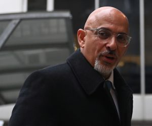 epa10428065 Nadhim Zahawi Chairman of the Conservative Party arrives at the Conservative Party headquarters  in London, Britain, 25 January 2023. Zahawi is facing calls to resign following allegations of tax evasion. The British prime minister has ordered an ethics probe into Zahawi's tax affairs.  EPA/NEIL HALL