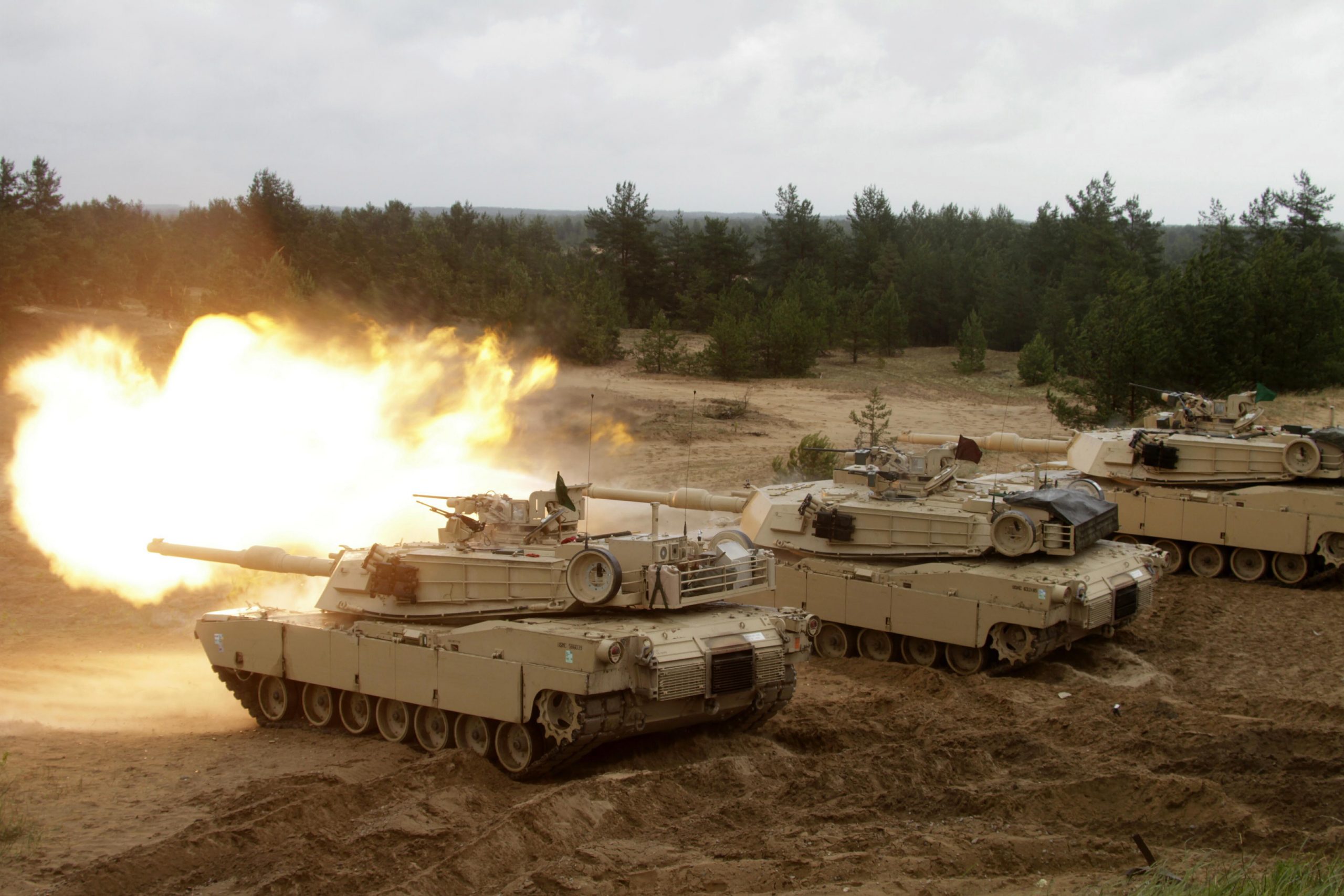 epa10429121 (FILE) - A US Army Abrams tank fires during the Saber Strike military exercises in Adazi military training area, Latvia, 11 June 2016 (reissued 25 January 2023). The US are to send some 31 of their M1 Abrams tanks to the Ukraine, US President Biden announced on 25 January 2023. The annnouncement comes the same day Germany cleared the way for deliveries of German-made Leopard 2 tanks to the Ukraine. Russian troops entered Ukraine territory on 24 February 2022, starting an armed conflict that has provoked destruction and a humanitarian crisis.  EPA/VALDA KALNINA *** Local Caption *** 52817165