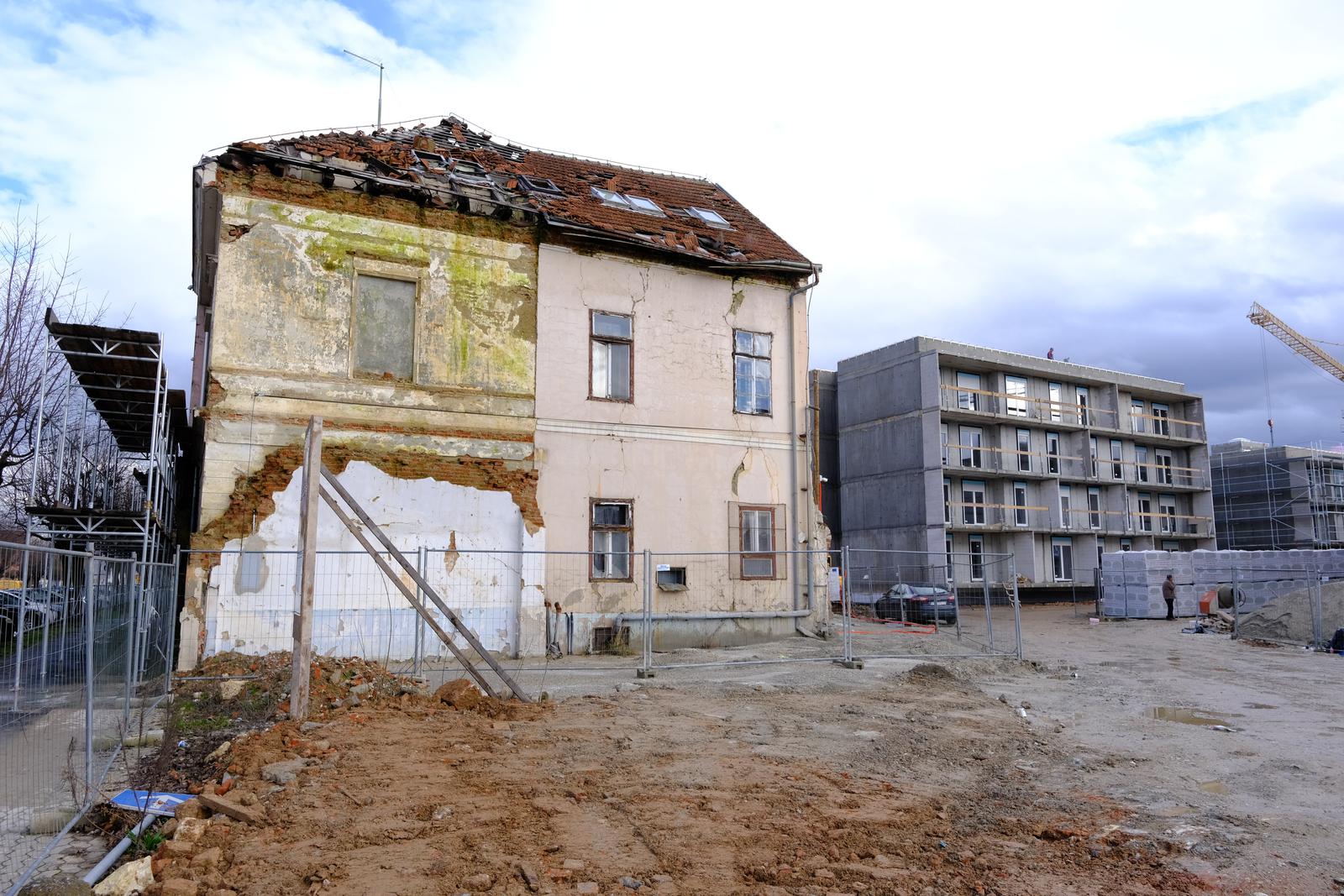 18.01.2023., Petrinja - U Petrinji se grade prve visestambene zgrade nakon potresa. Photo: Slaven Branislav Babic/PIXSELL