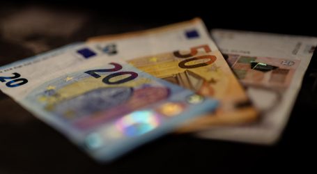 HNB: U bankama zamjena kuna u eure bez naknade