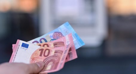 Upozorenje policije: Pojavili su se lažni euri, prevaranti koriste filmske novčanice