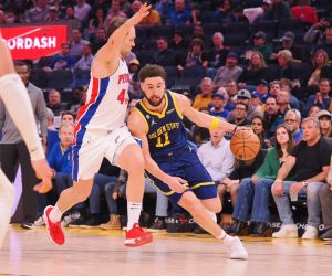 Jan 4, 2023; San Francisco, California, USA; Golden State Warriors guard Klay Thompson (11) drives in against Detroit Pistons small forward Bojan Bogdanovic (44) during the first quarter at Chase Center. Mandatory Credit: Kelley L Cox-USA TODAY Sports Photo: Kelley L Cox/REUTERS