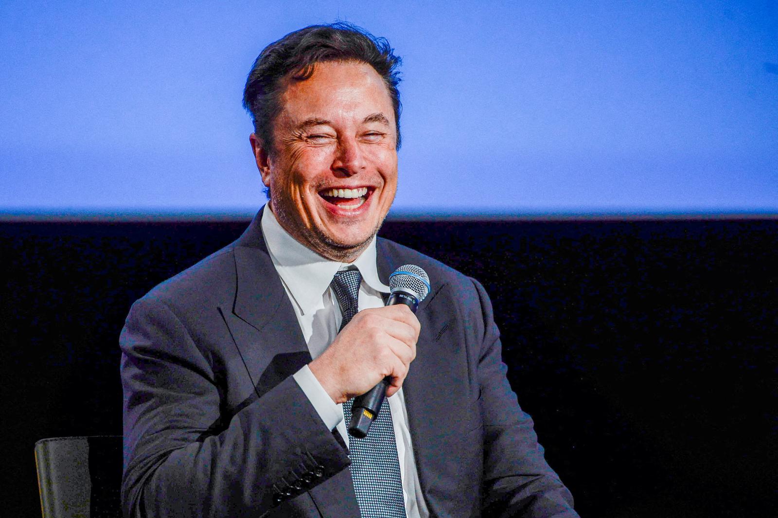 FILE PHOTO: Tesla founder Elon Musk attends Offshore Northern Seas 2022 in Stavanger, Norway August 29, 2022. NTB/Carina Johansen via REUTERS   ATTENTION EDITORS - THIS IMAGE WAS PROVIDED BY A THIRD PARTY. NORWAY OUT. NO COMMERCIAL OR EDITORIAL SALES IN NORWAY./File Photo Photo: NTB/REUTERS