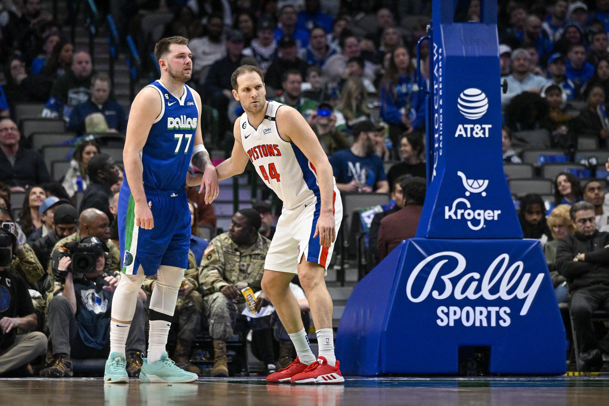 Jan 30, 2023; Dallas, Texas, USA; Dallas Mavericks guard Luka Doncic (77) and Detroit Pistons forward Bojan Bogdanovic (44) look for the ball during the second half at the American Airlines Center. Mandatory Credit: Jerome Miron-USA TODAY Sports Photo: Jerome Miron/REUTERS