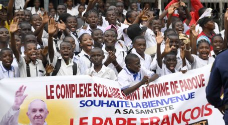 Papa iz DR Konga: “Afrika još uvijek trpi različite oblike iskorištavanja. Njezini dijamanti uprljani su pohlepom”