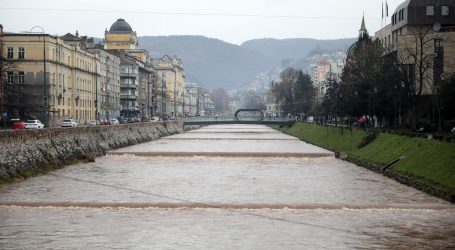 Poplave prijete Bosni i Hercegovini – u Sarajevu se utopila djevojka