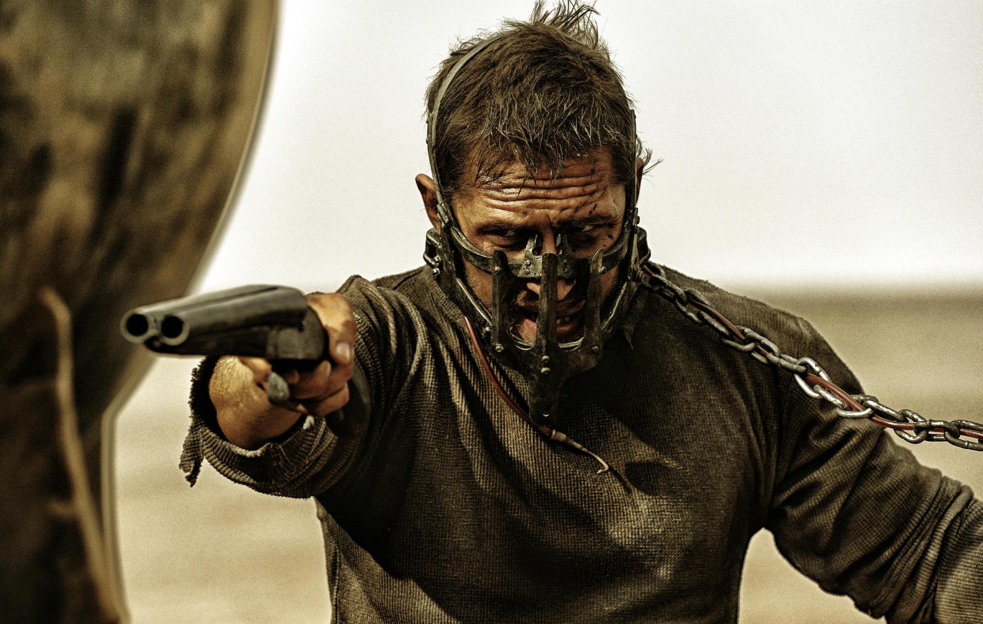 PMBMX2 TOM HARDY as Max Rockatansky in Warner Bros. Pictures' and Village Roadshow Pictures' action adventure "MAD MAX: FURY ROAD," a Warner Bros. Pictures release.