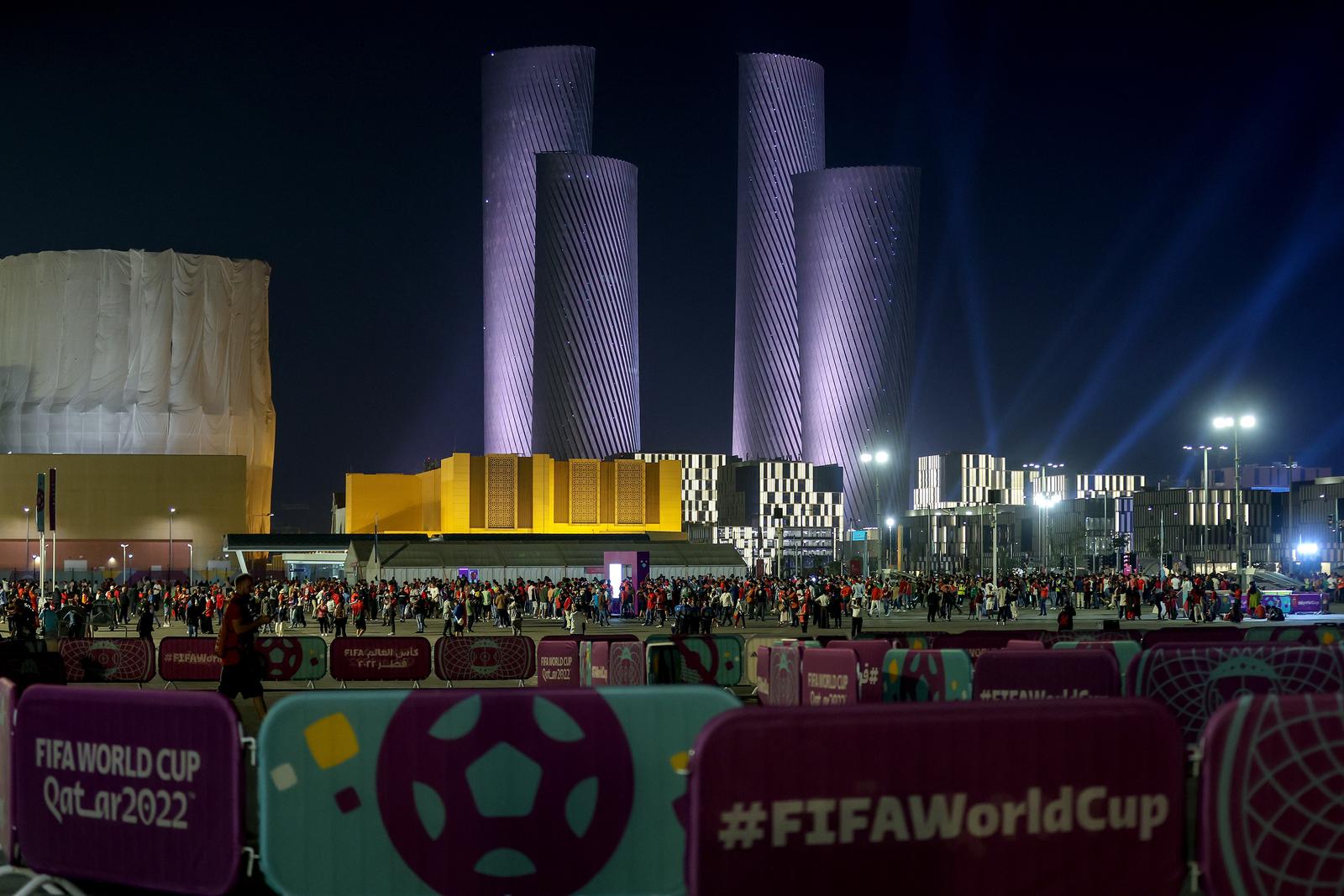 07.12.2022., Lusail, Katar - FIFA Svjetsko prvenstvo Katar 2022. Lusail Plaza neboderi izgradjeni su 2022. godine prije Svjetskog prvenstva i jedna su od najvisih zgrada u Kataru. Dva nebodera visoka su 70 katova, a dva 50 katova. Photo: Igor Kralj/PIXSELL