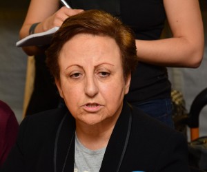 17.11.2015., Slavonski Brod - Prijem u zimskom tranzitnom centru izaslanstva dobitnica Nobelove nagrade za mir. Shirin Ebadi (Iran). rPhoto: Ivica Galovic/ PIXSELL