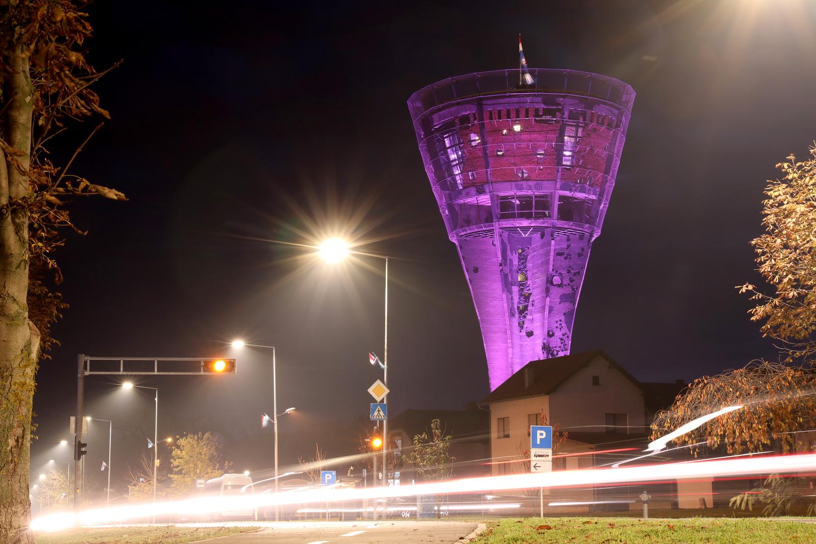17.11.2022., Vukovar - Vukovarski vodotoranj osvijetljen je ljubicastim svijetlom povodom Medjunarodnog dana svjesnosti o prijevremenom rodjenju. Photo: Emica Elvedji/PIXSELL