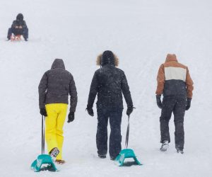 22.01.2023., Platak - Ljudi uzivaju u zimskim radostima na Platku.  Photo: Nel Pavletic/PIXSELL