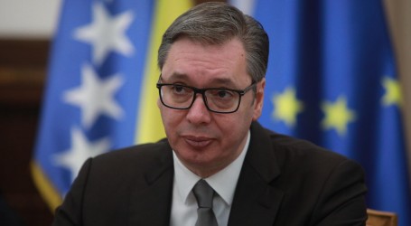 Vučić u problemima s domaćim desničarima zbog Kosova, najavio obraćanje