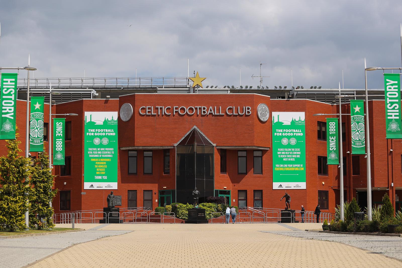 21.06.2021., Glasgow, Skotska - Celtic Park je nogometni stadion u Glasgowu na kojem svoje domace utakmice igra FC Celtic. Arhitekt stadiona je Duncan and Kerr. Stadion ima kapacitet od 60335 mjesta i najveci je u Skotskoj, a sedmi najveci u Ujedinjenom Kraljevstvu. Na Celtic Parku se igraju domace utakmice Skotske nogometne reprezentacije i finala skotskih kupova, kad se ne moze igrati na stadionu Hampden Park. Na Celtic Parku se takodjer odrzavaju koncerti i ostali sportski dogadjaji. Photo: Luka Stanzl/PIXSELL