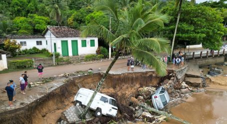Poplave i odroni u Brazilu odnijeli više od 30 ljudskih života