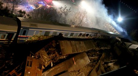 Strava u Grčkoj: U sudaru vlakova najmanje 32 mrtvih i 85 ozlijeđenih, spasioci izvlače preživjele