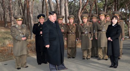 Sjeverna Koreja tvrdi: 800.000 studenata i radnika prijavilo se u vojsku radi obrane od SAD-a