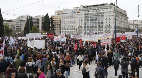 Obustavljeni letovi i plovidbe. Grčka u štrajku zbog željezničke nesreće