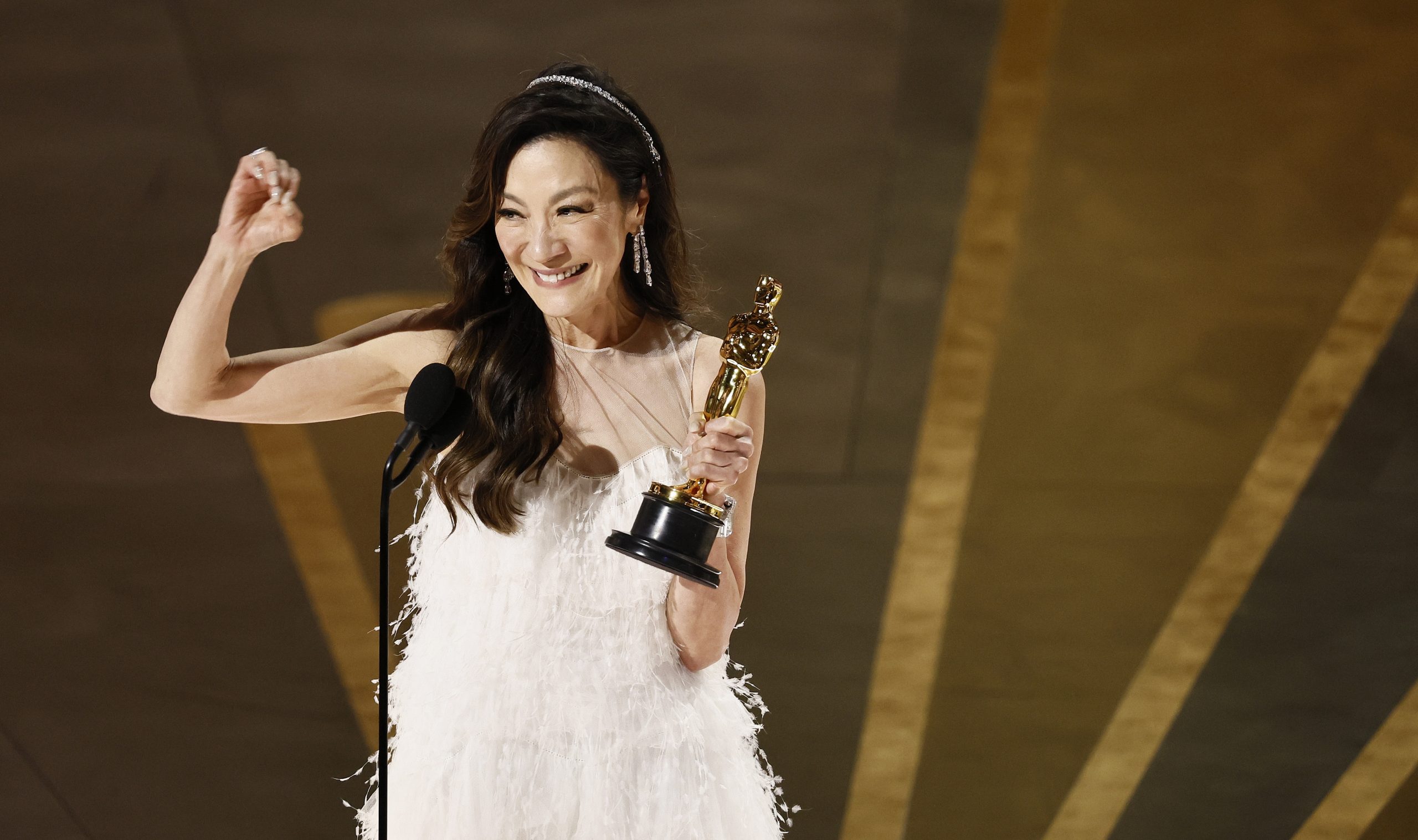 epa10519102 Michelle Yeoh after winning the Oscar for Best Actress for 'Everything Everywhere All at Once' during the 95th annual Academy Awards ceremony at the Dolby Theatre in Hollywood, Los Angeles, California, USA, 12 March 2023. The Oscars are presented for outstanding individual or collective efforts in filmmaking in 24 categories.  EPA/ETIENNE LAURENT
