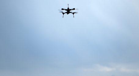 Banožić prisustvovao testiranju dronova kamikaza