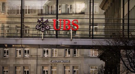 Financial Times: UBS nudi kupnju Credit Suisse za do milijardu dolara