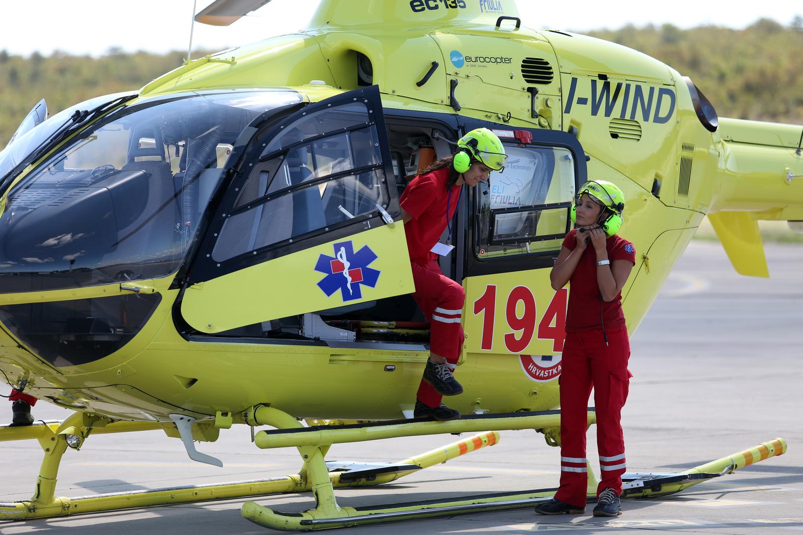 08.09.2015., Omisalj, otok Krk - Helikopterska hitna sluzba u Zracnoj luci Rijeka.r"nPhoto: Goran Kovacic/PIXSELL