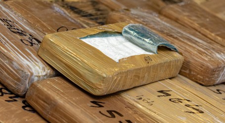 Pronađene vreće s dvije tone kokaina vrijednog 150 milijuna eura. Istražuje se kako su dospjele u more