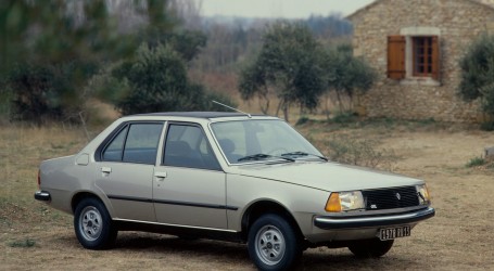 Renault 18, izvrsna ‘narodna limuzina’ s nedostatkom karizme, predstavljen prije 45 godina