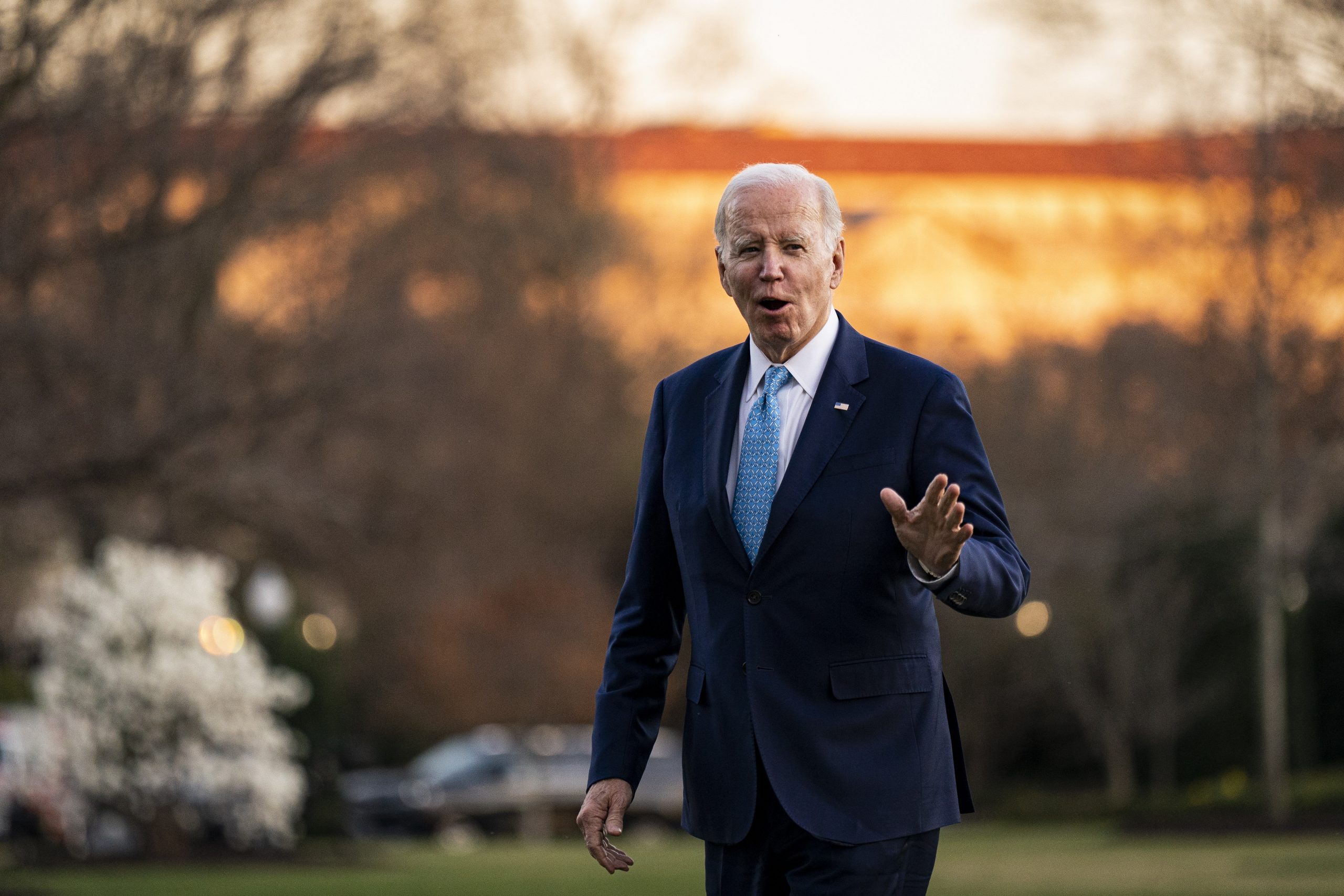 epa10496084 US President Joe Biden walks on the South Lawn of the White House after arriving on Marine One in Washington, DC, USA, 28 February 2023. President Biden discussed his plan to protect American access to affordable health care in Virginia Beach.  EPA/Al Drago / POOL