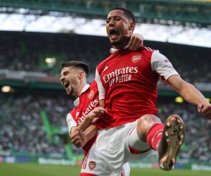 epa10511911 William Saliba (R) of Arsenal FC celebrates the 0-1 goal during the UEFA Europa League round of 16 first leg soccer match between Sporting CP and Arsenal FC, in Lisbon, Portugal, 09 March 2023.  EPA/MANUEL DE ALMEIDA