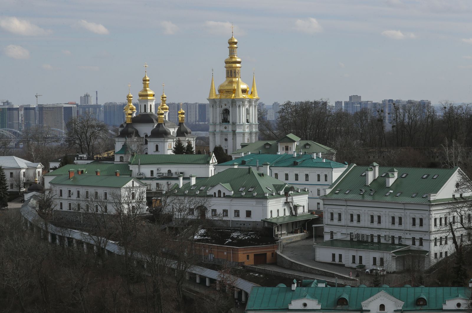 epa10521125 A view of the Kyiv-Pechersk Lavra monastery complex in Kyiv (Kiev), Ukraine, 13 March 2023, amid Russia's invasion. Ukraine's Ministry of Culture released a statement on 10 March 2023 saying that the National Reserve 'Kyiv-Pechersk Lavra' sent a warning to the Kyiv-Pechersk Lavra monastery of the Ukrainian Orthodox Church (Moscow Patriarchate) about the termination of a July 2013 agreement on the free use of religious buildings and other property that is owned by the state by a religious organization, adding that the Ukrainian Orthodox Church must vacate the state-owned premises it leases on monastery grounds by 29 March. The announcement follows a December 2022 presidential decree on the ban of activities by religious organizations associated with Russia in Ukraine. Russian troops entered Ukrainian territory on 24 February 2022, starting a conflict that has provoked destruction and a humanitarian crisis.  EPA/SERGEY DOLZHENKO