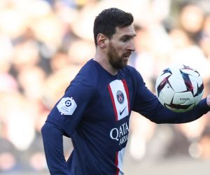 epa10532441 Paris Saint Germain's Lionel Messi (R) and Benjamin Bourigeaud of Rennes in action during the French Ligue 1 soccer match between Paris Saint Germain and Stades Rennais FC in Paris, France, 19 March 2023.  EPA/MOHAMMED BADRA