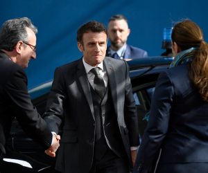 epa10538679 France's President Emmanuel Macron (L) arrives for a EU Summit, at the EU headquarters in Brussels, Belgium 23 March 2023. The two-day summit of the 27 European Union leaders in Brussels aims to build on previous European Council meetings where EU leaders will discuss the latest developments including continued EU support for Ukraine, the economy, energy, and migration.  EPA/JOHN THYS / POOL