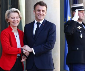epa10556748 French President Emmanuel Macron (C) welcomes European Commission President Ursula von der Leyen for a meeting at the Elysee Palace in Paris, France, 03 April 2023. The meeting takes place ahead of Macron and Von der Leyen's visit to China from 05 to 07 April, according to the Chinese foreign ministry.  EPA/Mohammed Badra