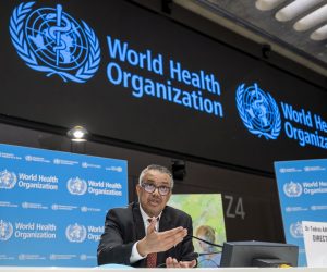 epa10561588 Director General of the World Health Organization (WHO) Tedros Adhanom Ghebreyesus speaks to journalists during a press conference about the Global WHO on World Health Day and the organization's 75th anniversary at the WHO headquarters in Geneva, Switzerland, 06 April 2023. The WHO marks the 75th anniversary of its founding on 07 April.  EPA/MARTIAL TREZZINI