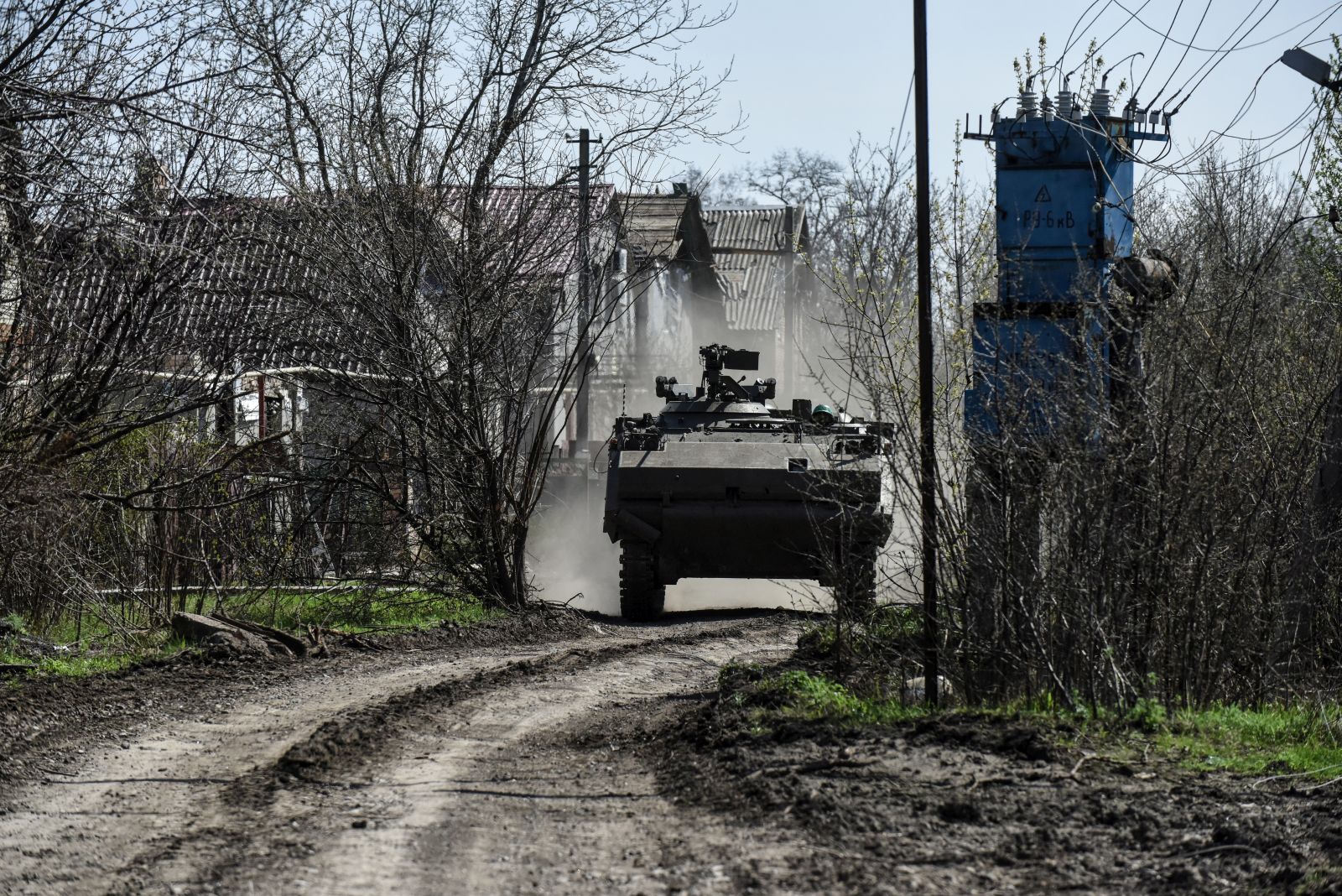 epa10567784 A Ukrainian forces' M113 APC drives at an undisclosed location near Bakhmut, Donetsk region, Ukraine, 10 April 2023. Russian troops entered Ukrainian territory on 24 February 2022, starting a conflict that has provoked destruction and a humanitarian crisis.  EPA/OLEG PETRASYUK