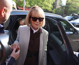 epa10590723 E. Jean Carroll arrives for the first day of the sexual assault and defamation civil lawsuit she has brought against former President Donald Trump at a federal court house in New York, New York, USA, 25 April 2023. Carroll alleges that Trump raped her in the dressing room of New York department store in the 1990s.  EPA/JUSTIN LANE