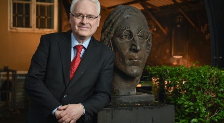 Ivo Josipović: ‘U mojoj se operi miješaju stvarnost i halucinacije Lennona’