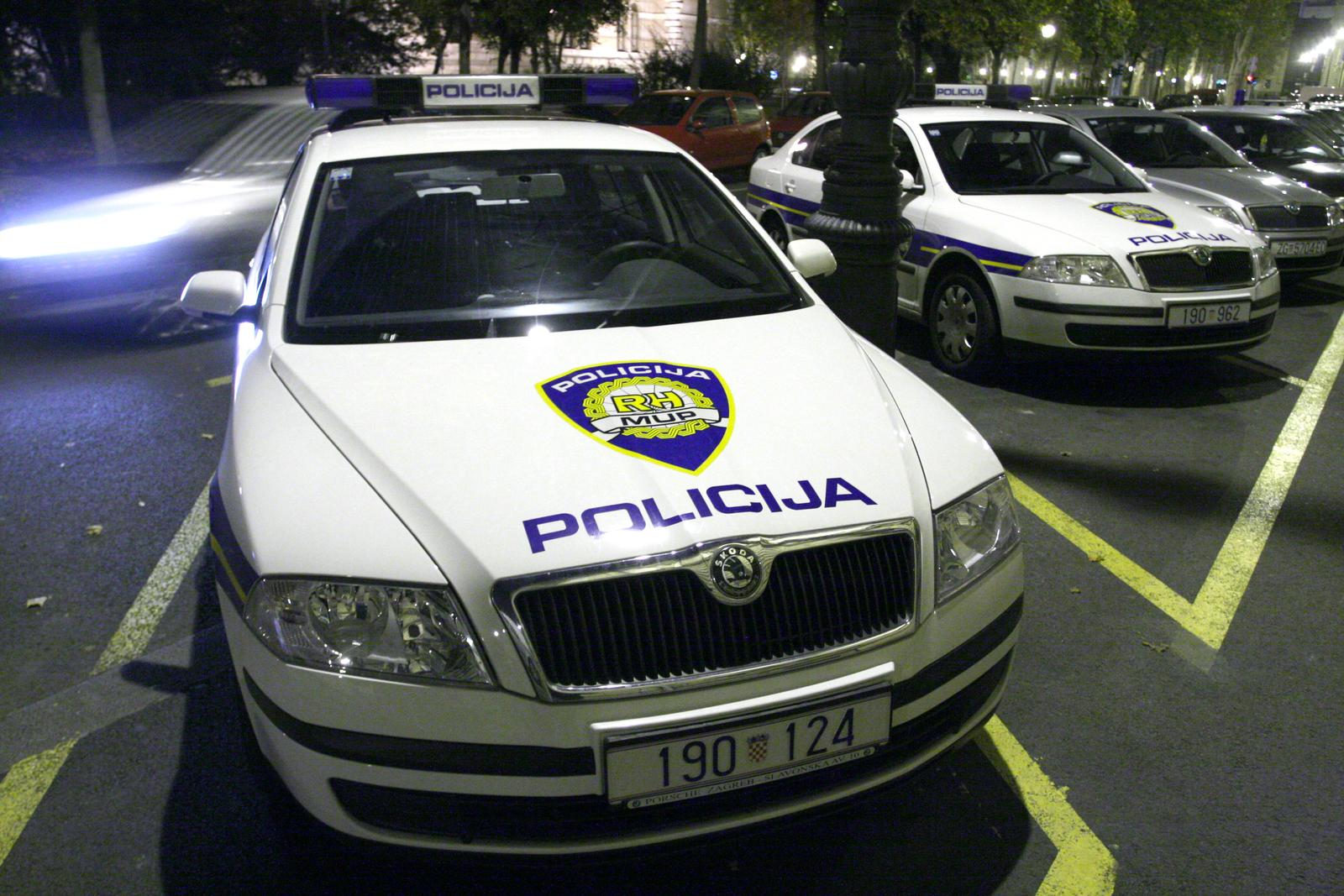 18.10.2008., Zagreb, Hrvatska - Policijski znak na sluzbenim vozilima.r"nPhoto: Goran Jakus/PIXSELL