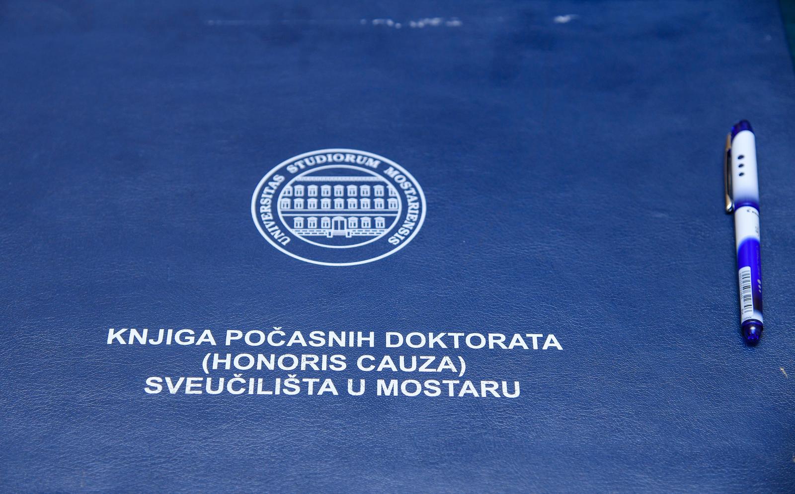 20.06.2022.., Zagreb - Pocasni doktorat Sveucilista u Mostaru urucen Ivanu Aralici.  Photo: Josip Regovic/PIXSELL