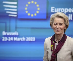 epa10540684 European Commission President Ursula von der Leyen leaves after an EU summit at the European Council building in Brussels, Belgium, 24 March 2023. EU leaders met for a two-day summit to discuss the latest developments in relation to 'Russia's war of aggression against Ukraine' and continued EU support for Ukraine and its people. The leaders were also debating on competitiveness, single market and the economy, energy, external relations among other topics, including migration.  EPA/Olivier Matthys / POOL