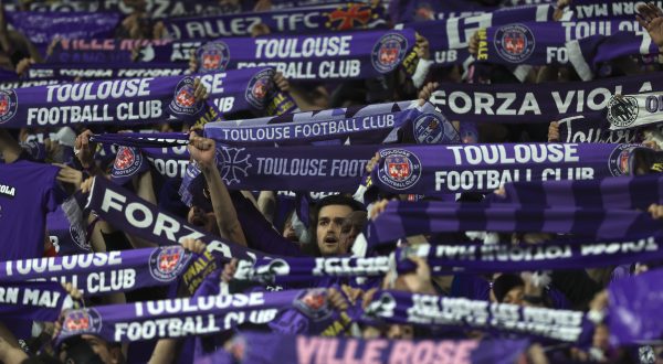 Toulouse supporters react during the French Cup final soccer match between Nantes and Toulouse, at the Stade de France in Saint-Denis, outside Paris, Saturday, April 29, 2023. (AP Photo/Aurelien Morissard)