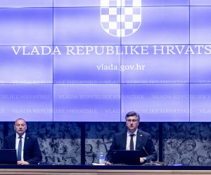 Zagreb, 4.5.2023 - Sjednica Vlade RH. Na slici Tomo Medo Medved i Andrej Plenković.
Foto Hina/ Dario GRZELJ/ dag