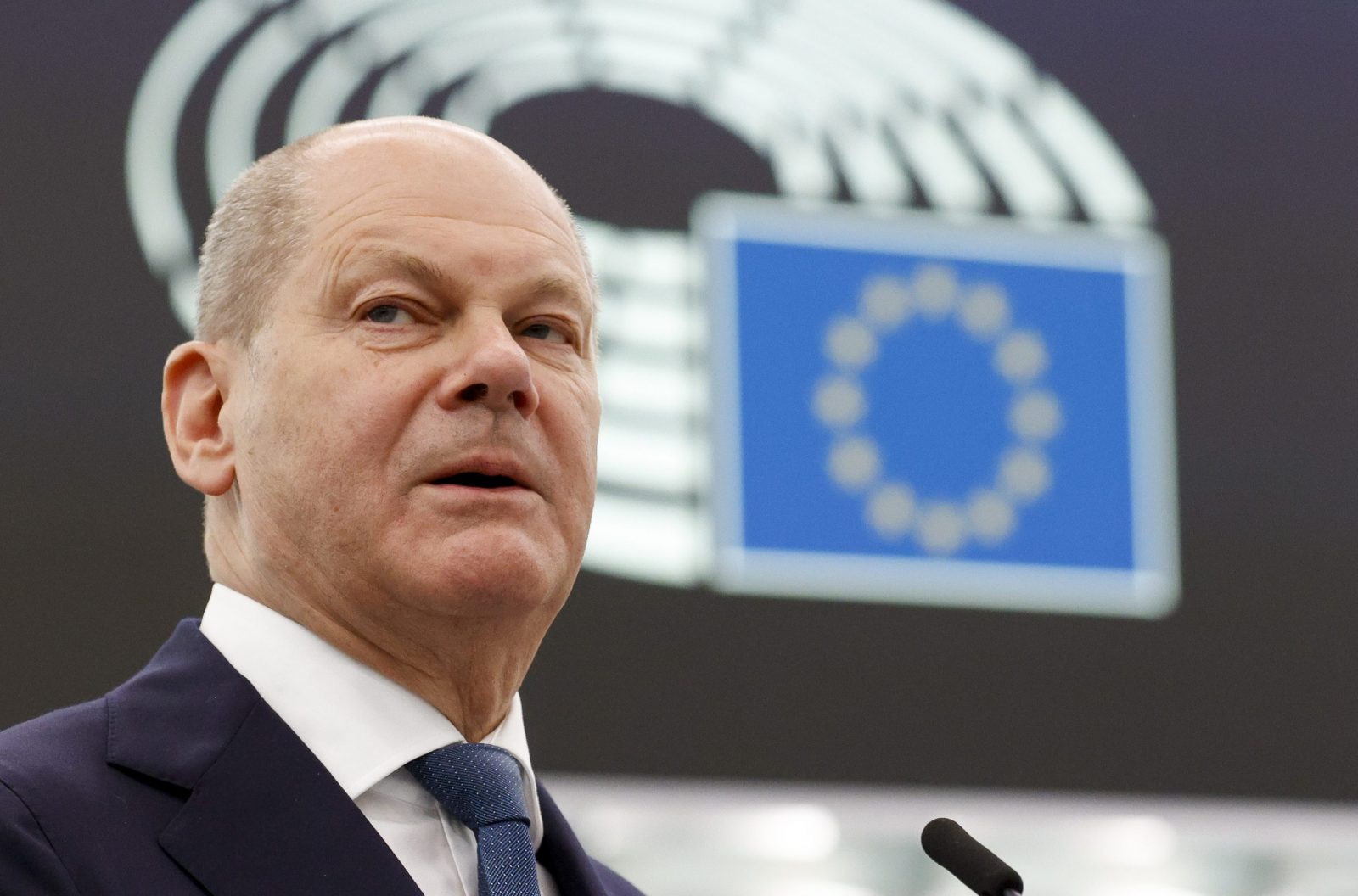 epa10616737 German Chancellor Olaf Scholz speaks during the ‘This is Europe’ debate at the European Parliament in Strasbourg, France, 09 May 2023. The session of the European Parliament runs from 08 till 11 May.  EPA/JULIEN WARNAND