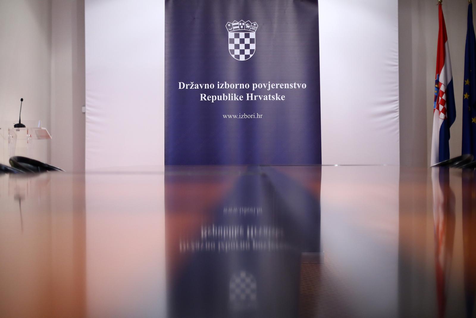 26.05.2019., Zagreb - U 23 sata, Drzavno izborno povjernstvo objavilo je prve nesluzbene rezultate Europskih izbora. rPhoto: Borna Filic/PIXSELL