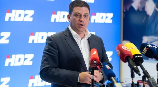 29.5.2023., Zagreb - Oleg Butkovic dao je izjavu za medije nakon sjednice sireg Predsjednistva HDZ-a. Photo: Neva Zganec/PIXSELL
