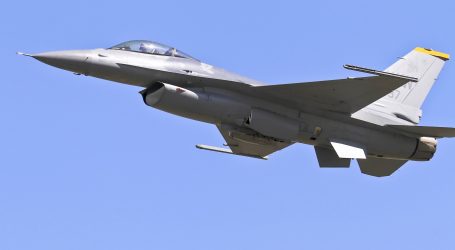 Biden na summitu G7 obavijestio da će podržati obuku ukrajinskih pilota za upravljanje borbenim zrakoplovima F-16